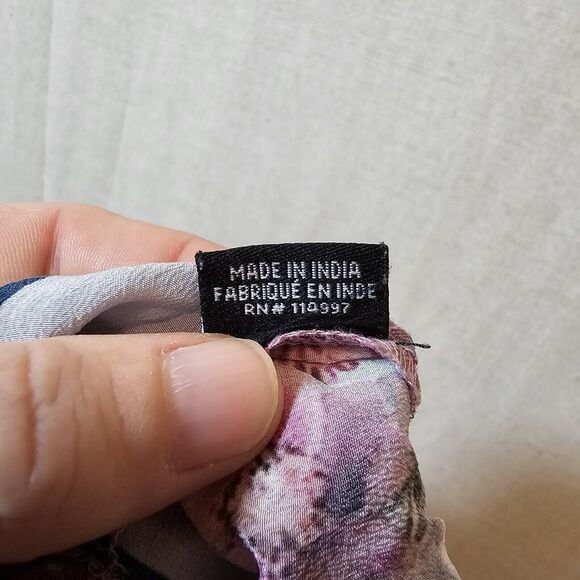 Tolani Top Womens S 100% Silk Multicolor Floral Print Dolman Sleeve V-Neck Boho - Picture 9 of 10